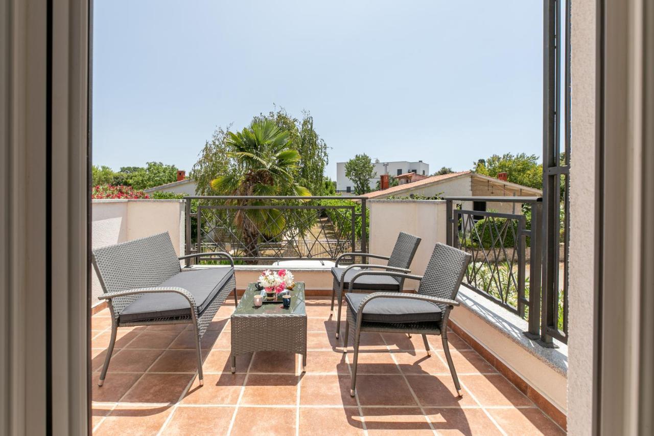 Apartments Korana Пула Екстериор снимка